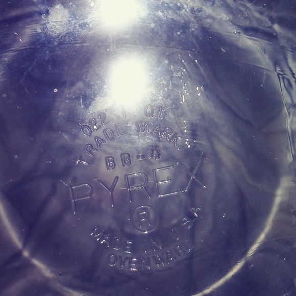 Vintage BW Buenilum Mid century 9" Dish - Picture 5 of 5